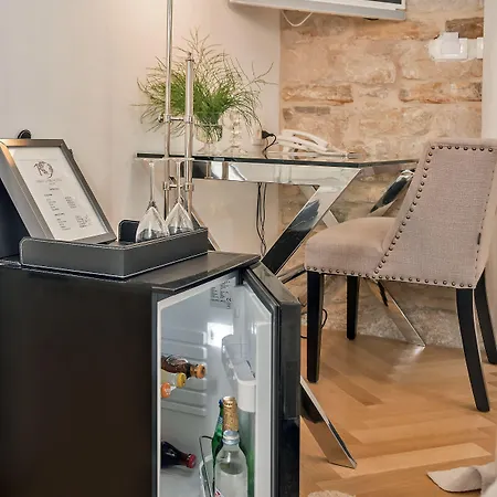 Heritage Hotel 19 Hotel 4*