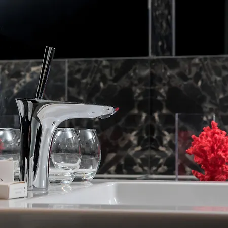 Heritage 19 酒店 4*