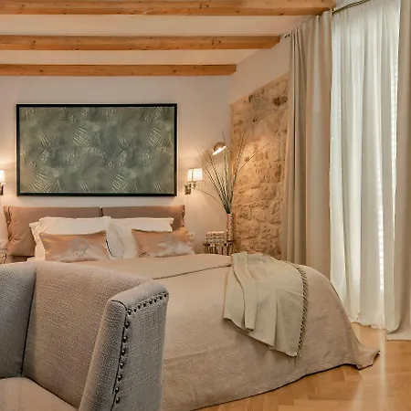 Heritage 19 Ξενοδοχείο 4*