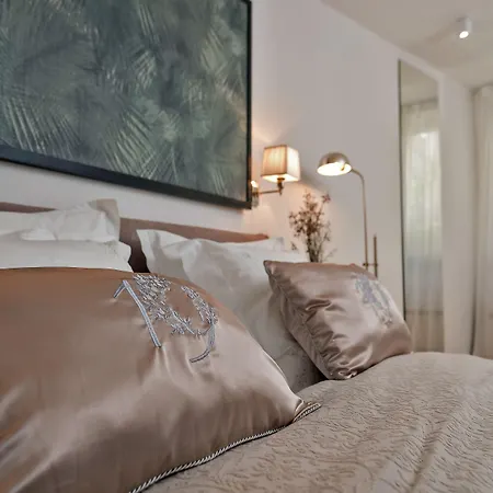 Heritage 19 酒店 4*