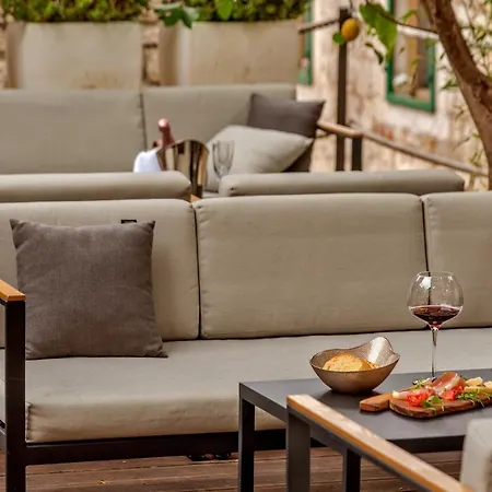 Heritage 19 4* Split